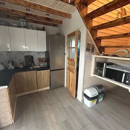 Kaszebe Letniskowy Caloroczny Nad Jeziorem Radunskim Holiday home