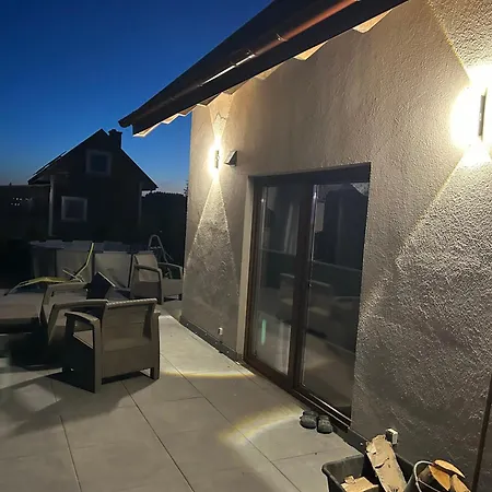 Kaszebe Letniskowy Caloroczny Nad Jeziorem Radunskim Holiday home